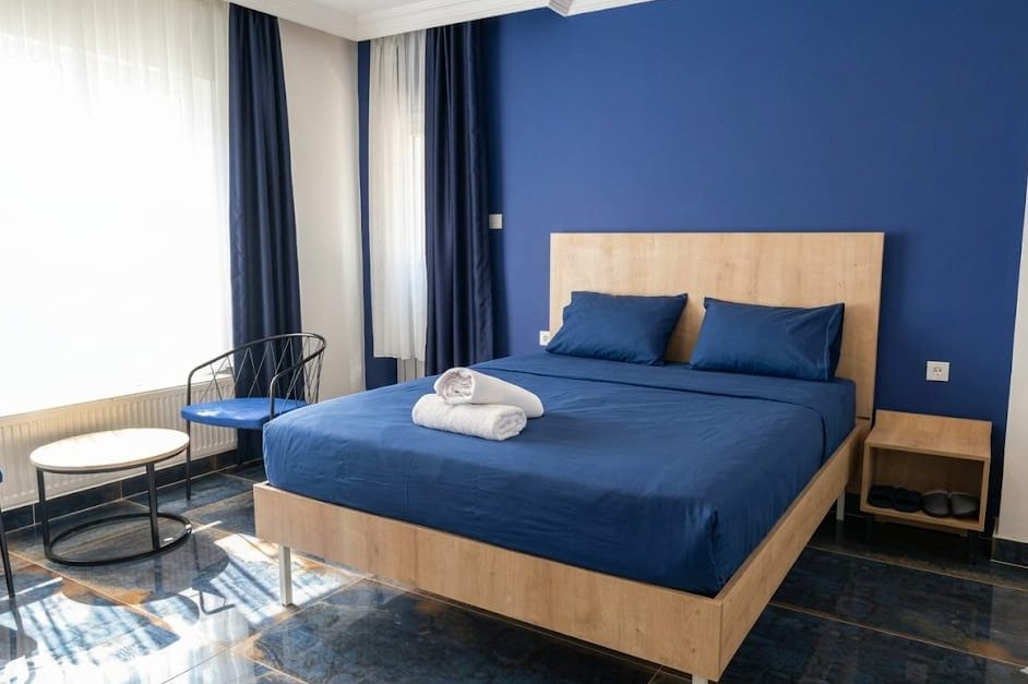 Etlik günlük kiralık ev, geniş suit yatak odası